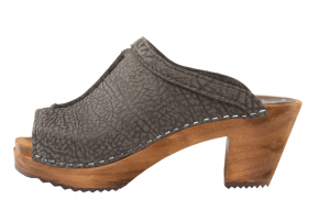 Cape Clogs committed to vegan lifestyle